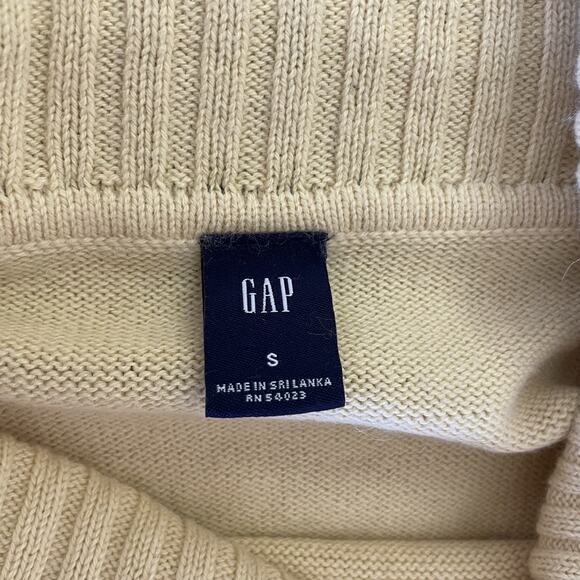 VTG Y2K GAP Size S Yellow Off Shoulder Sweater Top Knit Chic Coquette Preppy - Picture 10 of 12